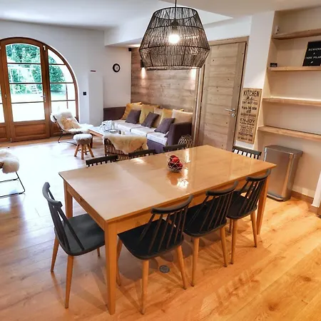 Cosy Avec Vue Exceptionnelle Et Proche Des Pistes 아파트