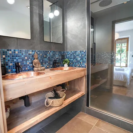 Cosy Avec Vue Exceptionnelle Et Proche Des Pistes Appartamento
